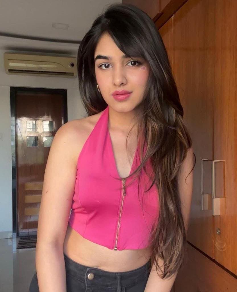 Aditi Jha - Mature mature companion service Udaipur with verified private profiles